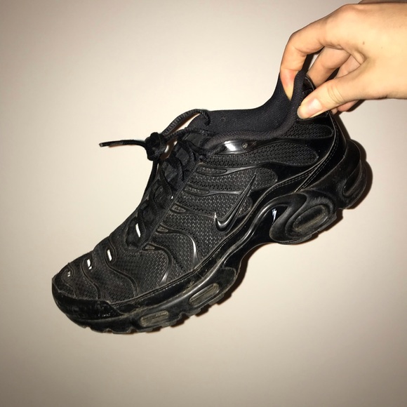Nike Shoes | Black Nike Air Max Tns | Poshmark
